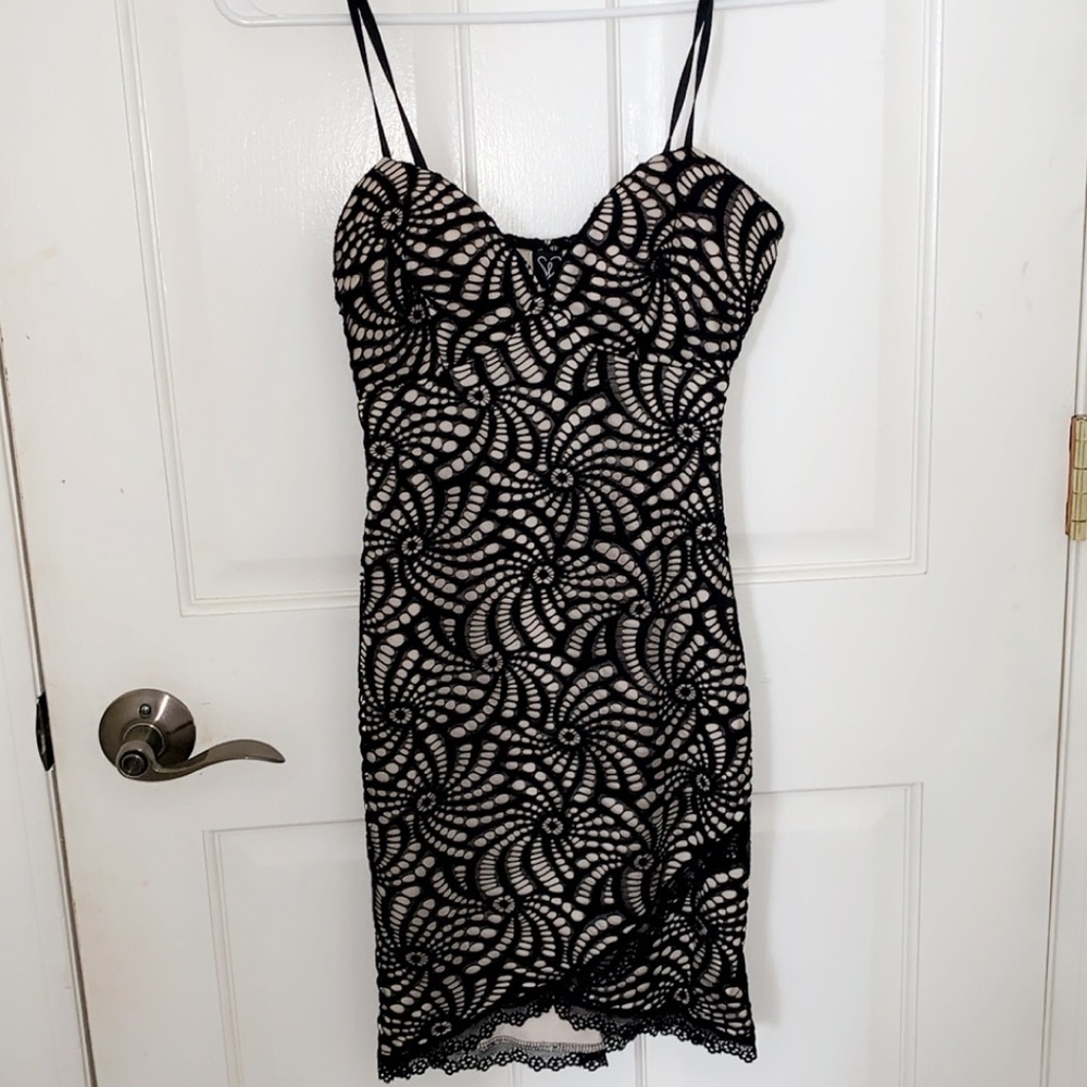 Windsor Lace Bodycon Tank Dress